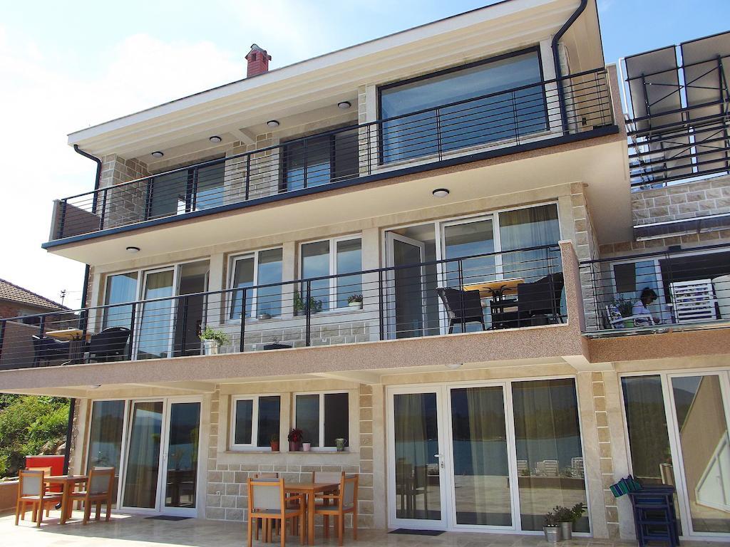Aruba Apartments تيفات المظهر الخارجي الصورة