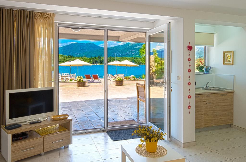 Aruba Apartments تيفات المظهر الخارجي الصورة